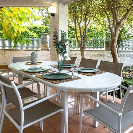 Villa Miguel *